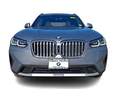 Used 2024 BMW X3 xDrive30i w/ Premium Package image 2