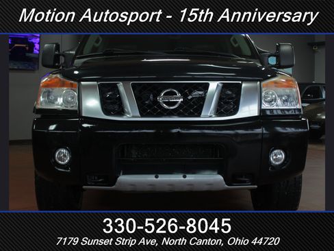 Used 2014 Nissan Titan PRO-4X w/ Pro-4x Luxury Package image 3