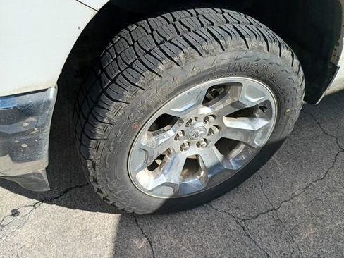 Used 2019 RAM 1500 Big Horn image 10