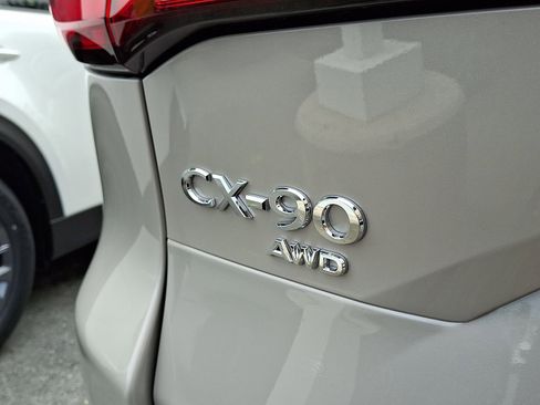 New 2026 MAZDA CX-90 3.3 Turbo w/ Preferred Package AWD/4WD image 5