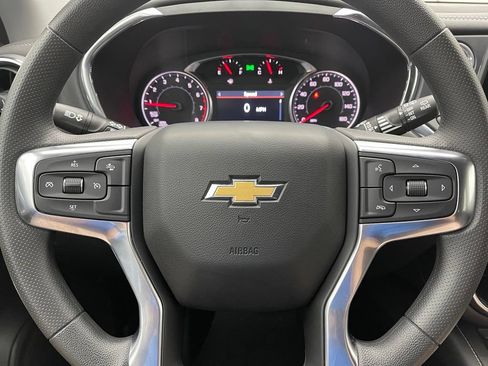 Used 2024 Chevrolet Blazer LT w/ Convenience Package FWD image 20