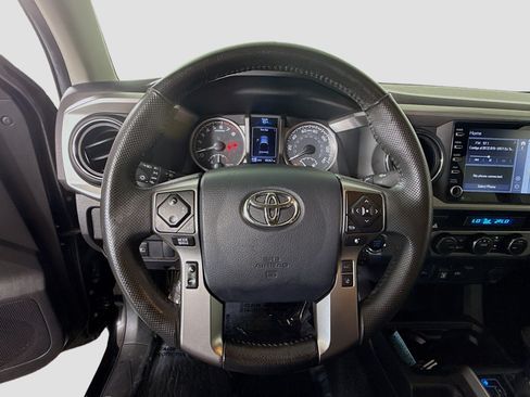 Used 2023 Toyota Tacoma SR5 RWD image 13