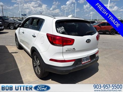 Used 2016 Kia Sportage EX w/ EX Premium Package FWD image 4