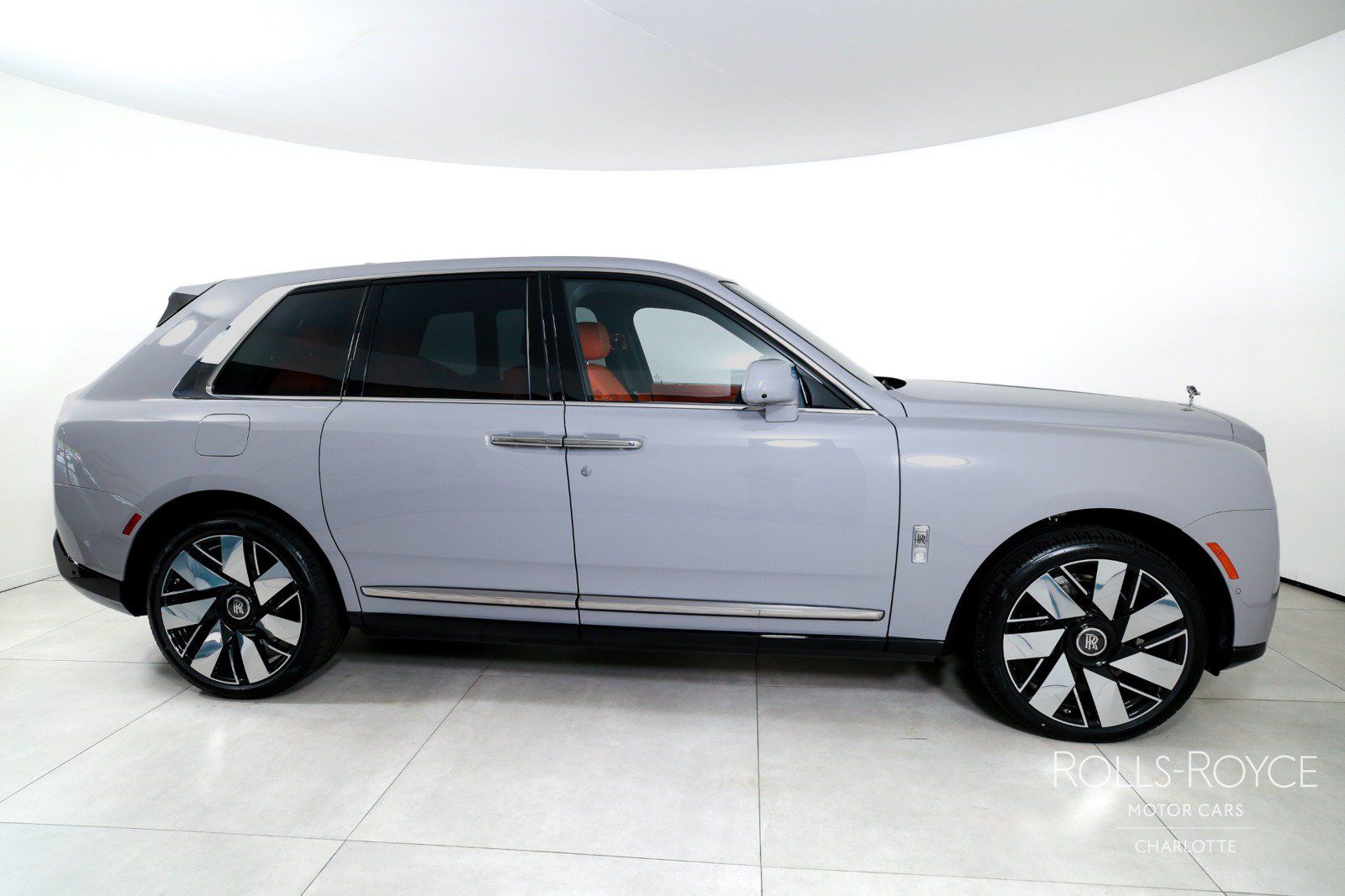 New 2027 Rolls-Royce Cullinan AWD/4WD image 10