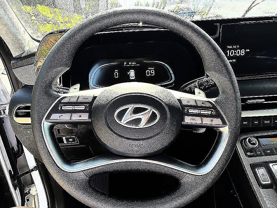 Used 2025 Hyundai Palisade SE FWD image 13