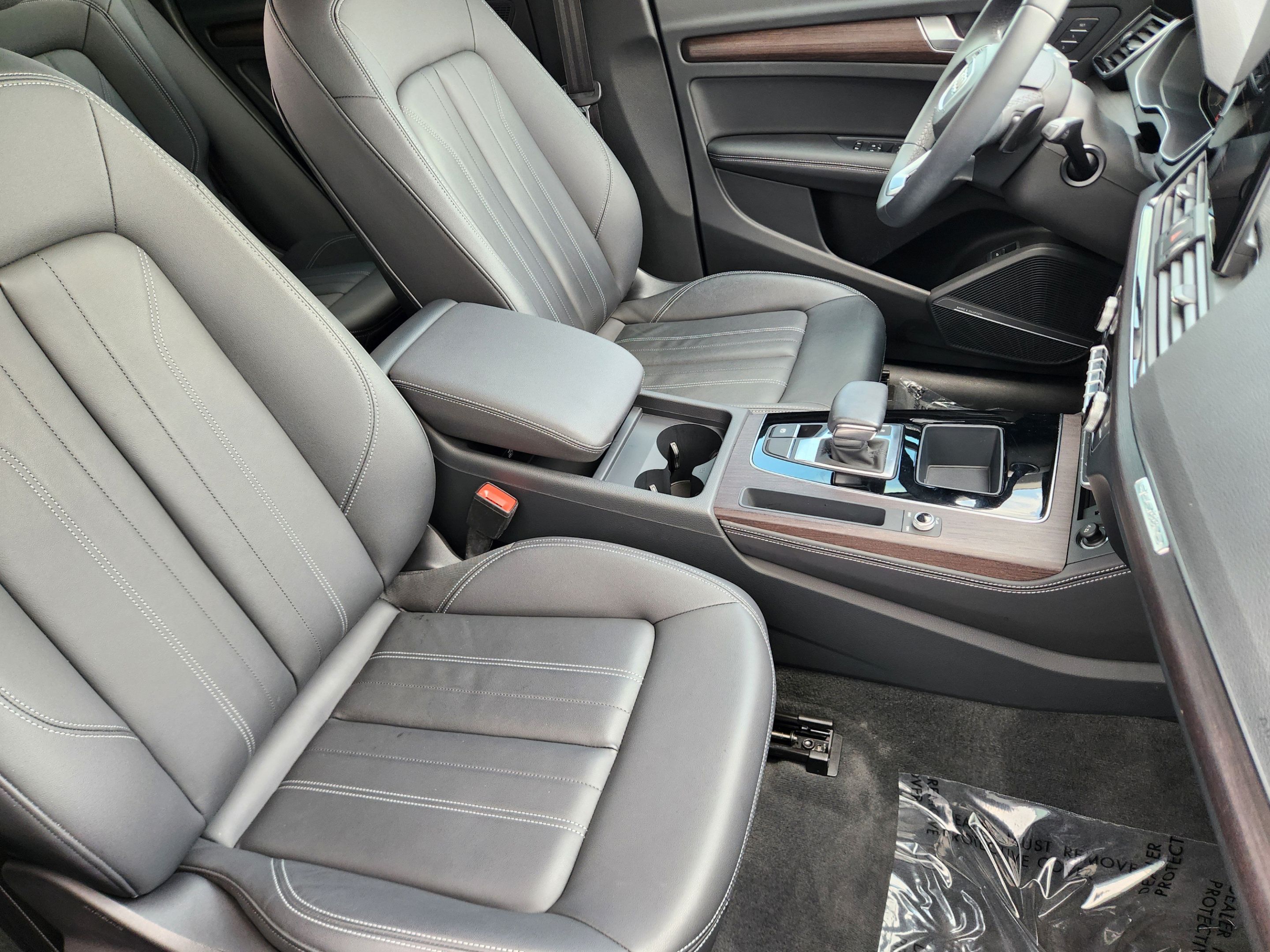 Used 2023 Audi Q5 2.0T Premium Plus w/ Premium Plus Package AWD/4WD image 8