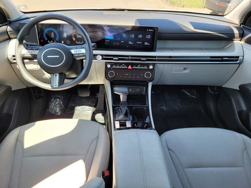 Used 2025 Hyundai Tucson SEL image 17