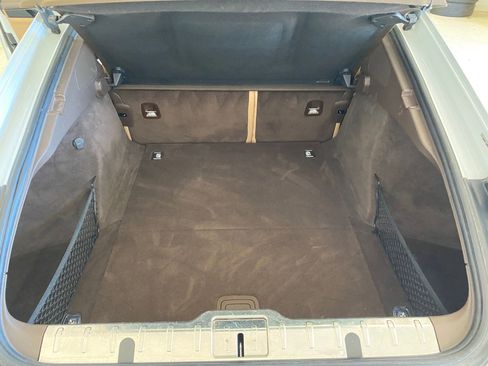 Used 2020 Porsche Panamera 4S w/ Premium Package image 32