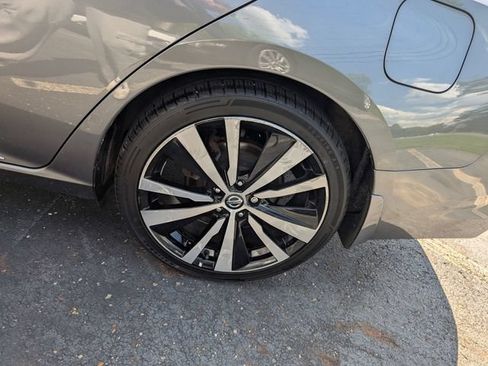 Used 2020 Nissan Altima 2.5 SR FWD image 22