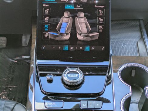 Certified 2026 Cadillac Escalade ESV Platinum Sport w/ LPO, ONYX Package image 21