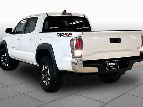 Used 2023 Toyota Tacoma TRD Off-Road AWD/4WD image 11