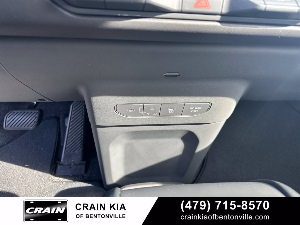 Certified 2024 Kia EV9 Light Long Range RWD image 26