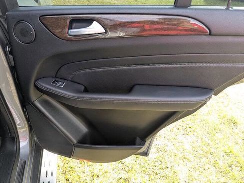 Used 2013 Mercedes-Benz ML 350 4MATIC image 35