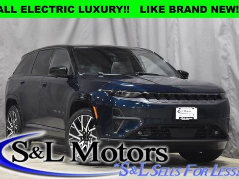 Used 2025 Jeep Wagoneer S Limited image 1