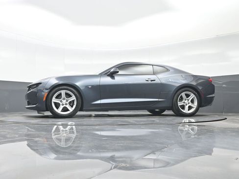 Used 2019 Chevrolet Camaro LT image 34