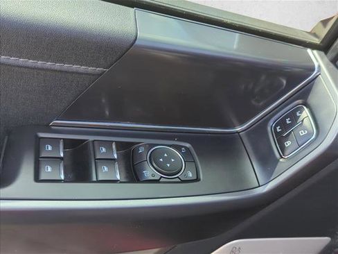 Used 2025 Ford F150 Lariat w/ Equipment Group 502A High AWD/4WD image 11