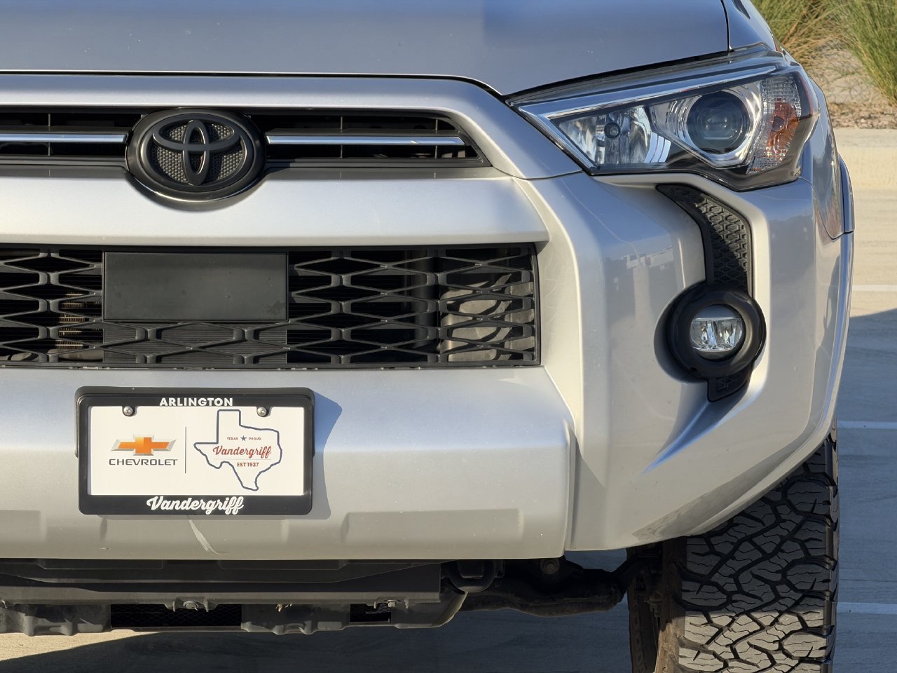 Used 2021 Toyota 4Runner SR5 Premium w/ Moonroof Package AWD/4WD image 8
