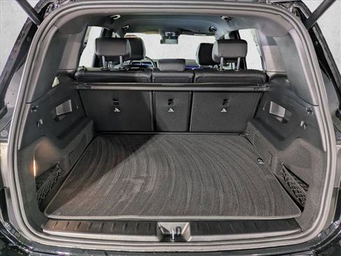 Certified 2025 Mercedes-Benz GLB 250 image 7