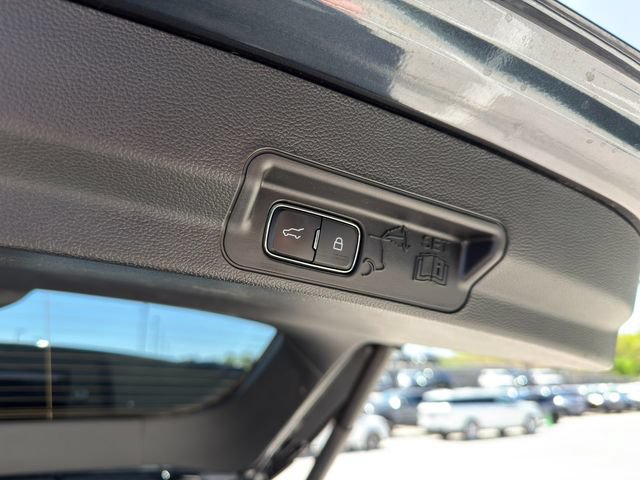 Used 2022 Ford Explorer Limited w/ Hybrid Equipment Group 310A AWD/4WD image 50