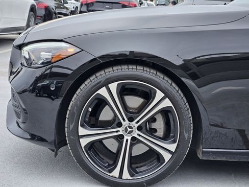 Used 2025 Mercedes-Benz C 300 Sedan image 11