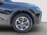 Used 2023 Chevrolet Blazer LT w/ Convenience Package image 2