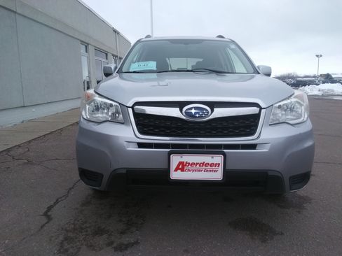 Used 2014 Subaru Forester 2.5i Premium w/ All-Weather Package image 3