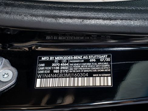 Used 2021 Mercedes-Benz GLA 250 w/ Premium Package image 38