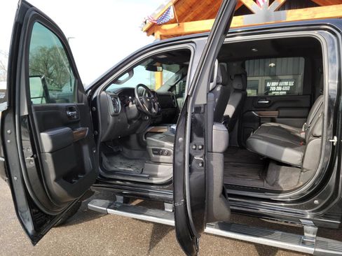 Used 2022 Chevrolet Silverado 2500 High Country image 7