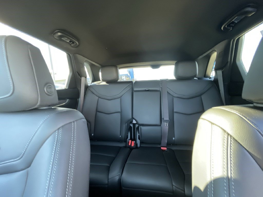 Certified 2025 Cadillac XT5 Luxury FWD image 19