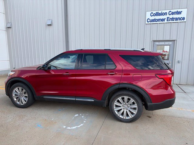 Certified 2022 Ford Explorer Limited w/ Equipment Group 301A AWD/4WD image 6