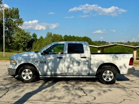 Used 2014 RAM 1500 Tradesman w/ Popular Equipment Group AWD/4WD image 13