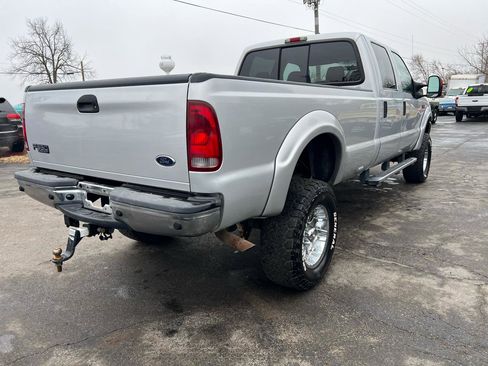 Used 2004 Ford F350 Lariat image 4