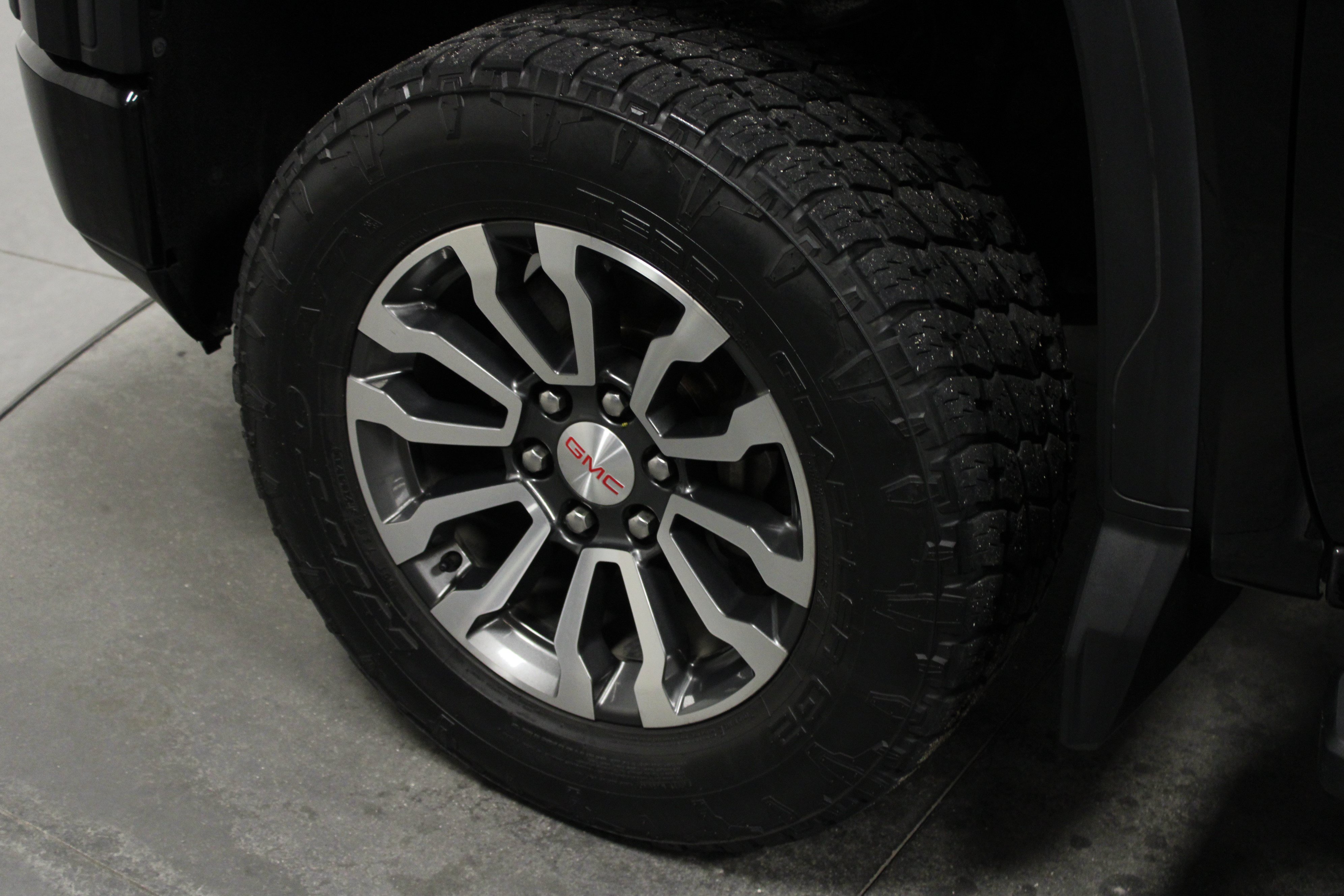 Used 2019 GMC Sierra 1500 AT4 AWD/4WD image 10