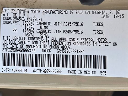 Used 2016 Toyota Tacoma SR5 image 31