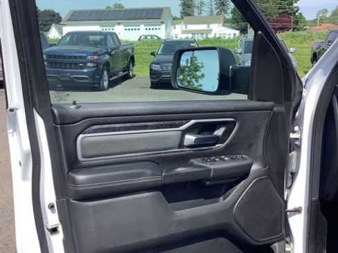 Used 2022 RAM 1500 Big Horn AWD/4WD image 15