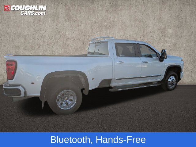 Used 2024 Chevrolet Silverado 3500 High Country w/ High Country Premium Package AWD/4WD image 9