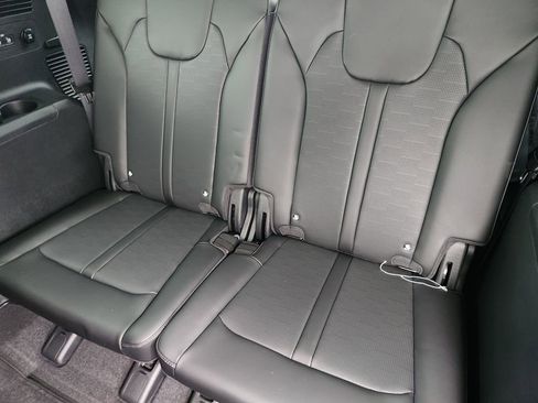 New 2026 Kia Sorento S image 20