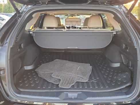 Certified 2025 Subaru Outback Limited AWD/4WD image 15