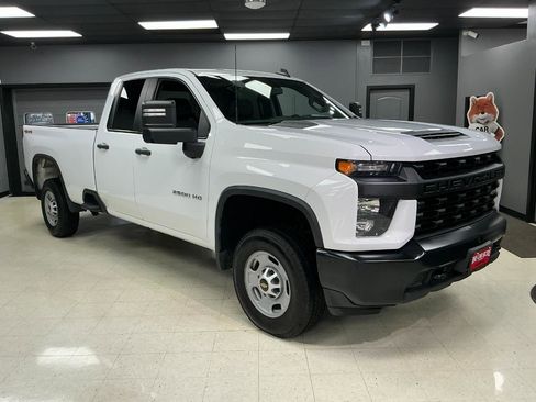 Used 2022 Chevrolet Silverado 2500 W/T w/ WT Convenience Package image 2