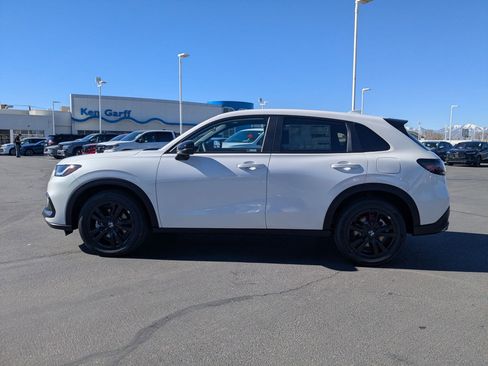 New 2026 Honda HR-V Sport image 9