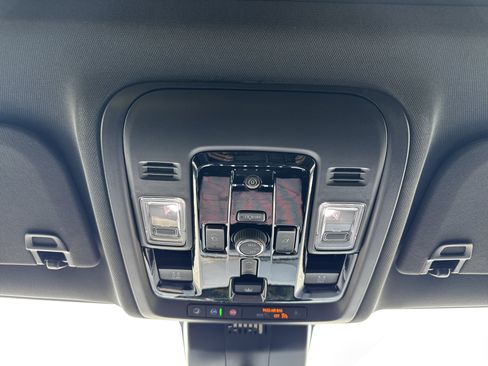 New 2026 GMC Yukon Elevation w/ Elevation Premium Package AWD/4WD image 27