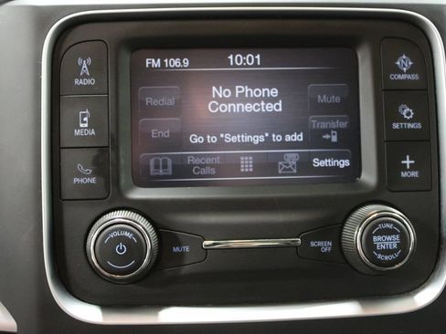 Used 2024 RAM 1500 Classic SLT AWD/4WD image 49