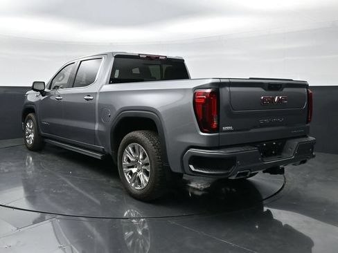 Used 2024 GMC Sierra 1500 Denali w/ Technology Package AWD/4WD image 8