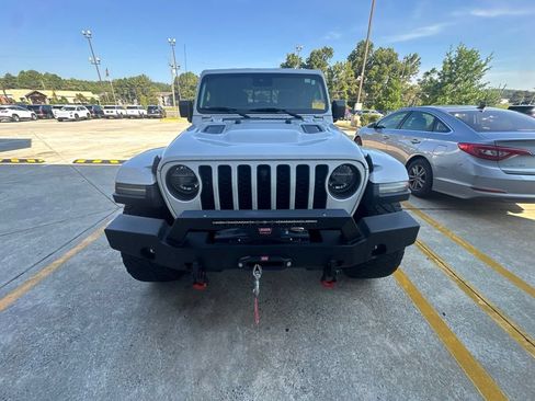 Used 2021 Jeep Gladiator Rubicon AWD/4WD image 2