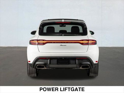 Used 2025 Porsche Macan AWD/4WD image 4