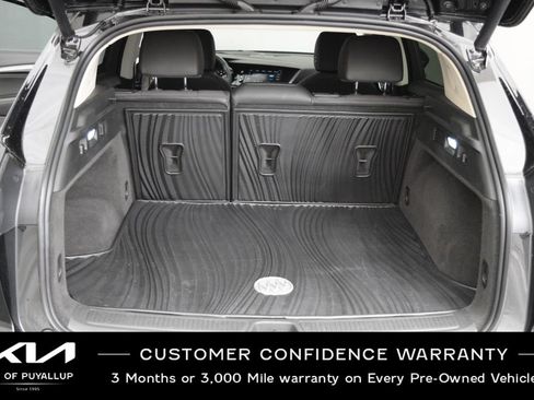 Used 2023 Buick Envision Preferred w/ Sport Touring Package AWD/4WD image 19