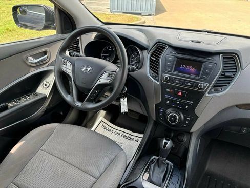Used 2017 Hyundai Santa Fe Sport FWD image 23