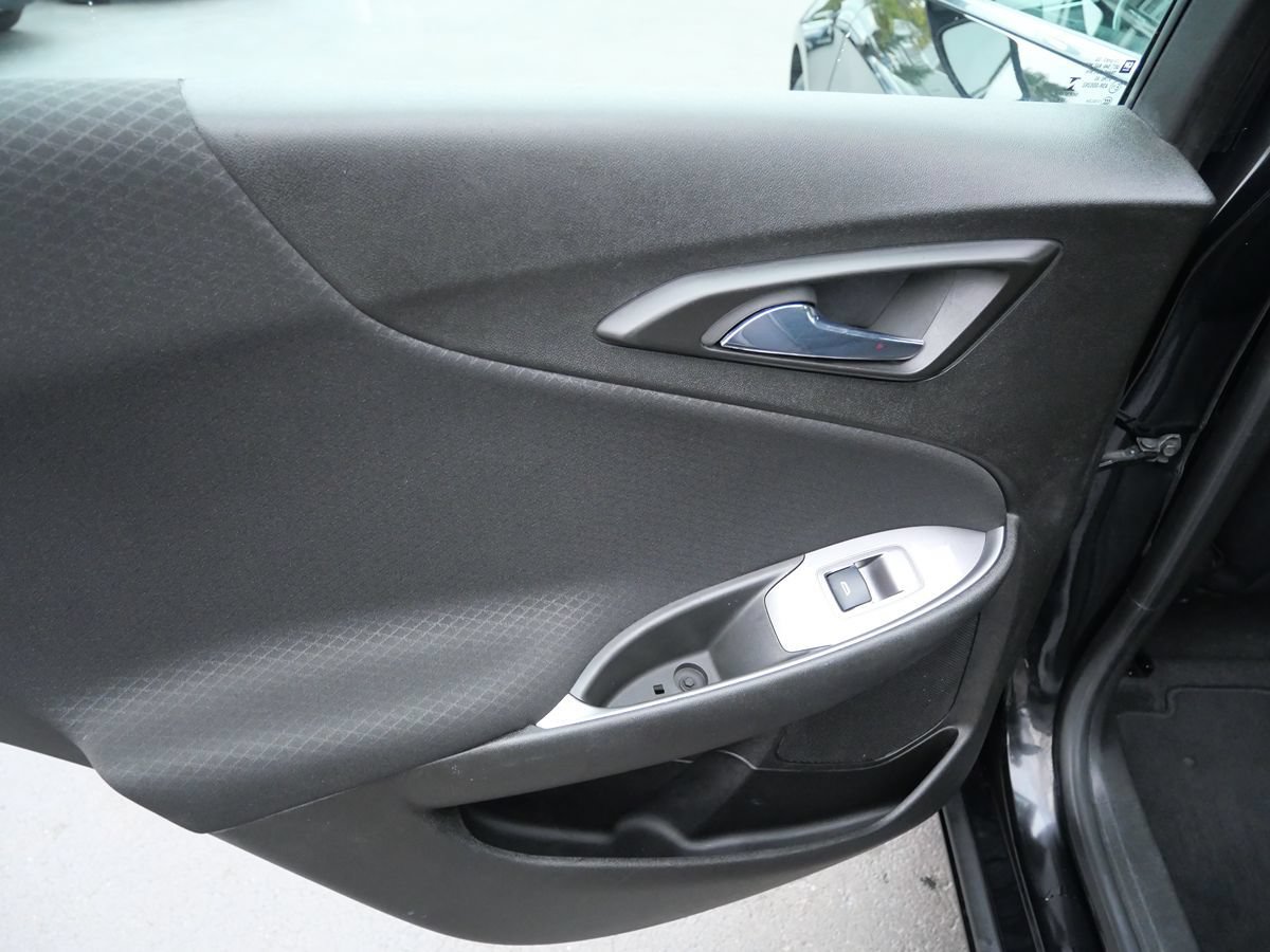 Used 2023 Chevrolet Malibu LT FWD image 24