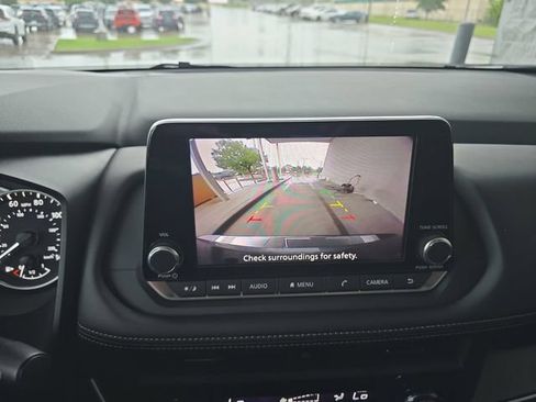 New 2026 Nissan Rogue SV AWD/4WD image 9