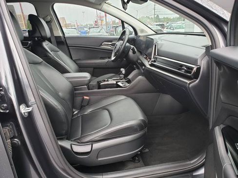 Certified 2024 Kia Sportage EX AWD/4WD image 19